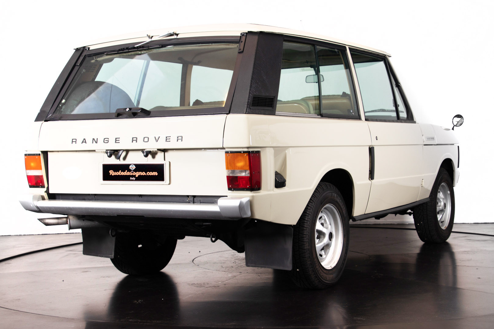 1976 RANGE ROVER 4