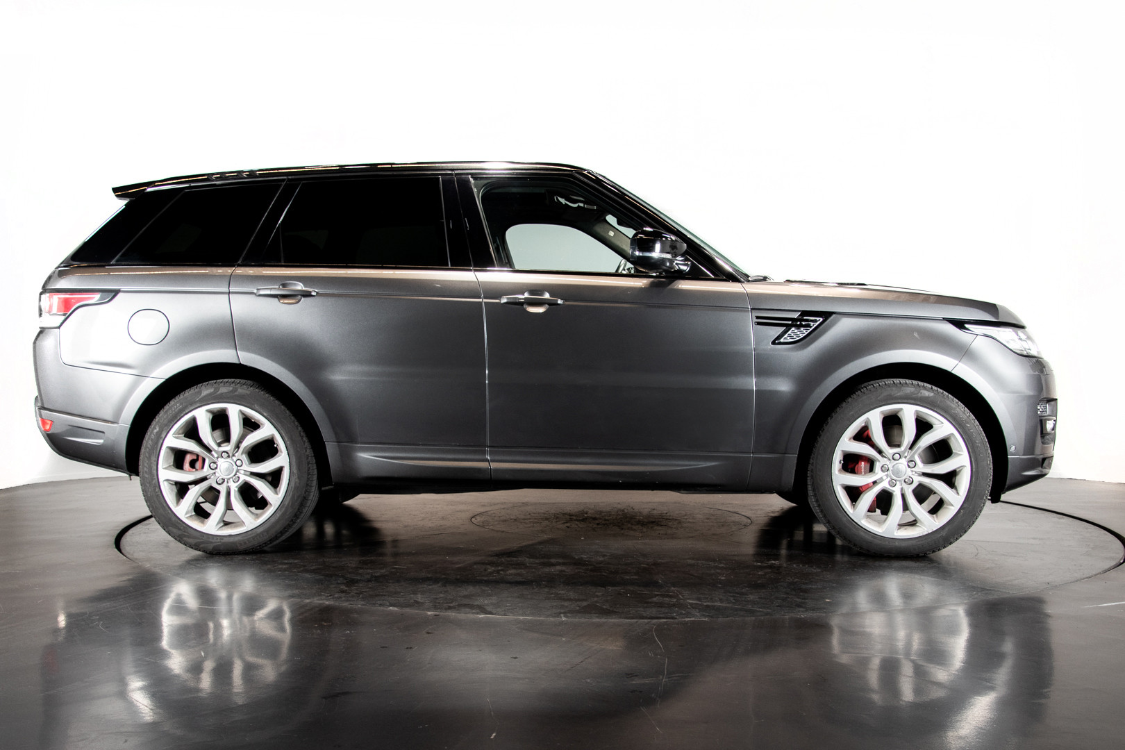 2014 Land Rover Range Rover Sport 1