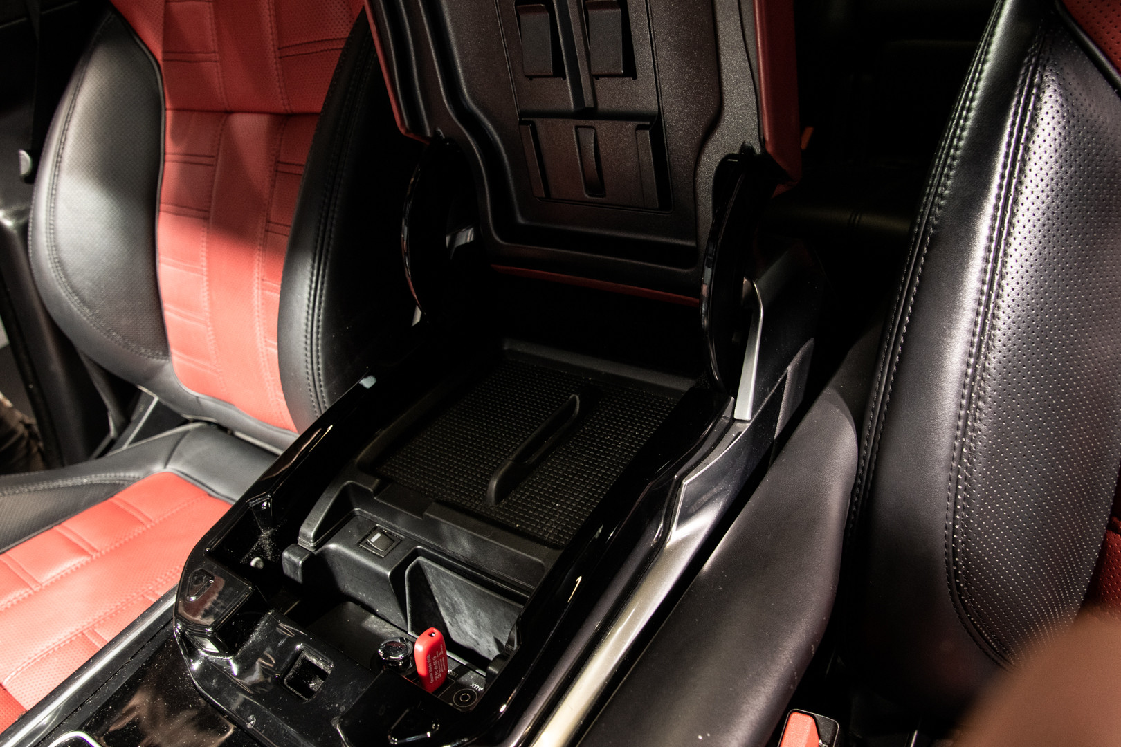 2014 Land Rover Range Rover Sport 45