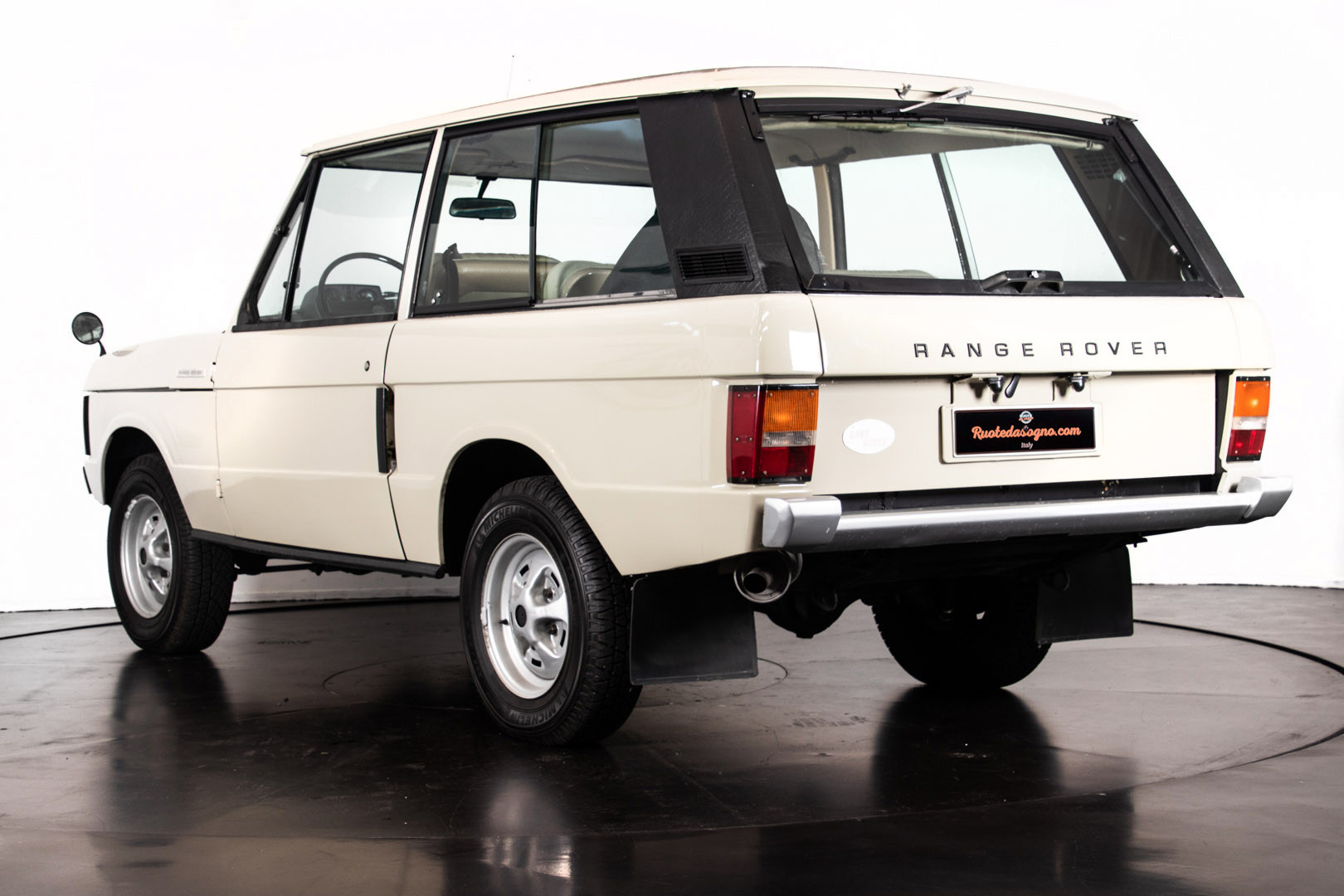 1976 RANGE ROVER 2