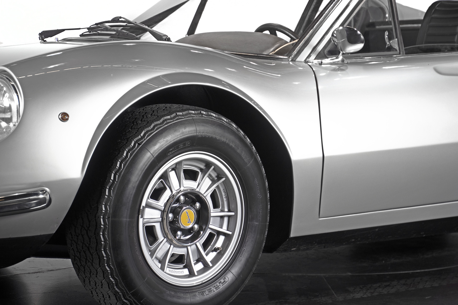 1972 Ferrari Dino 246 GT 1