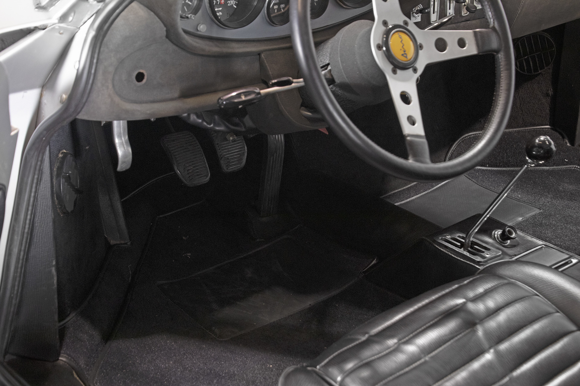 1972 Ferrari Dino 246 GT 43