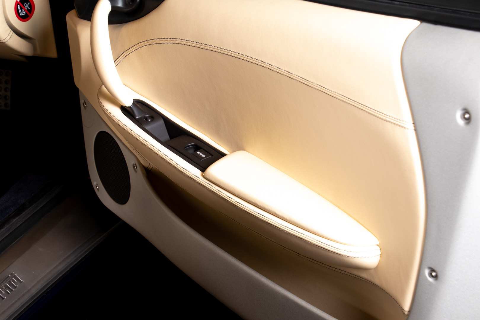 2000 FERRARI 360 MODENA COUPè F1 18