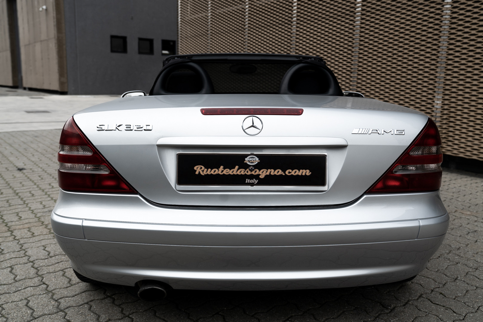 2000 Mercedes-Benz 320 SLK 31
