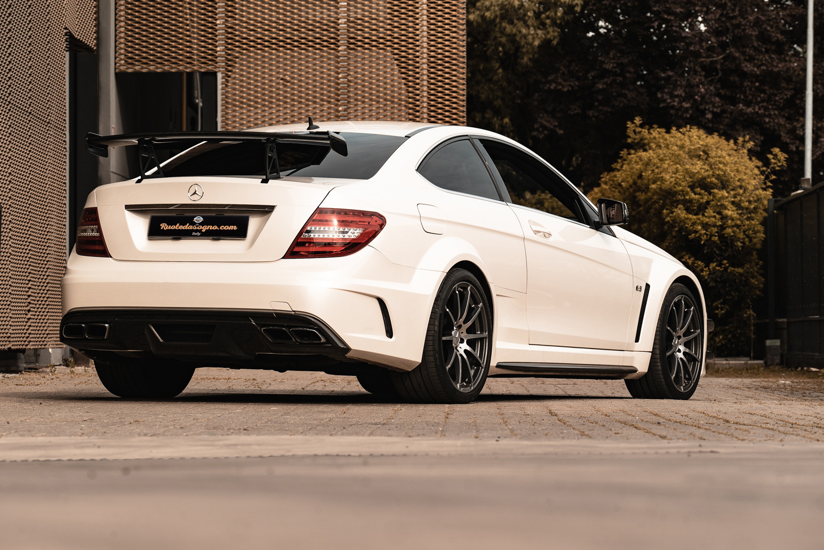 2012 Mercedes-Benz C63 AMG Black Series 3