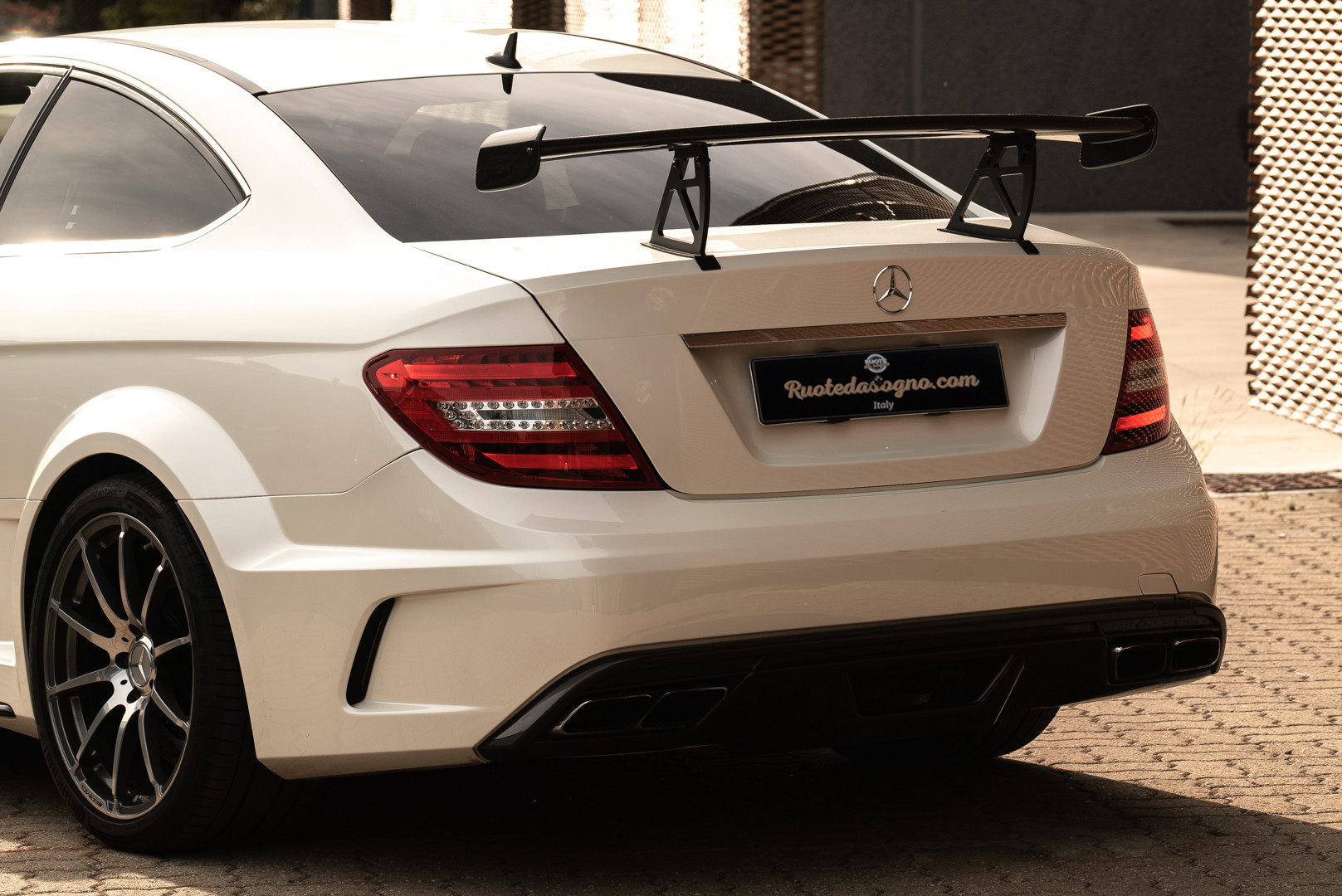 2012 Mercedes-Benz C63 AMG Black Series 16