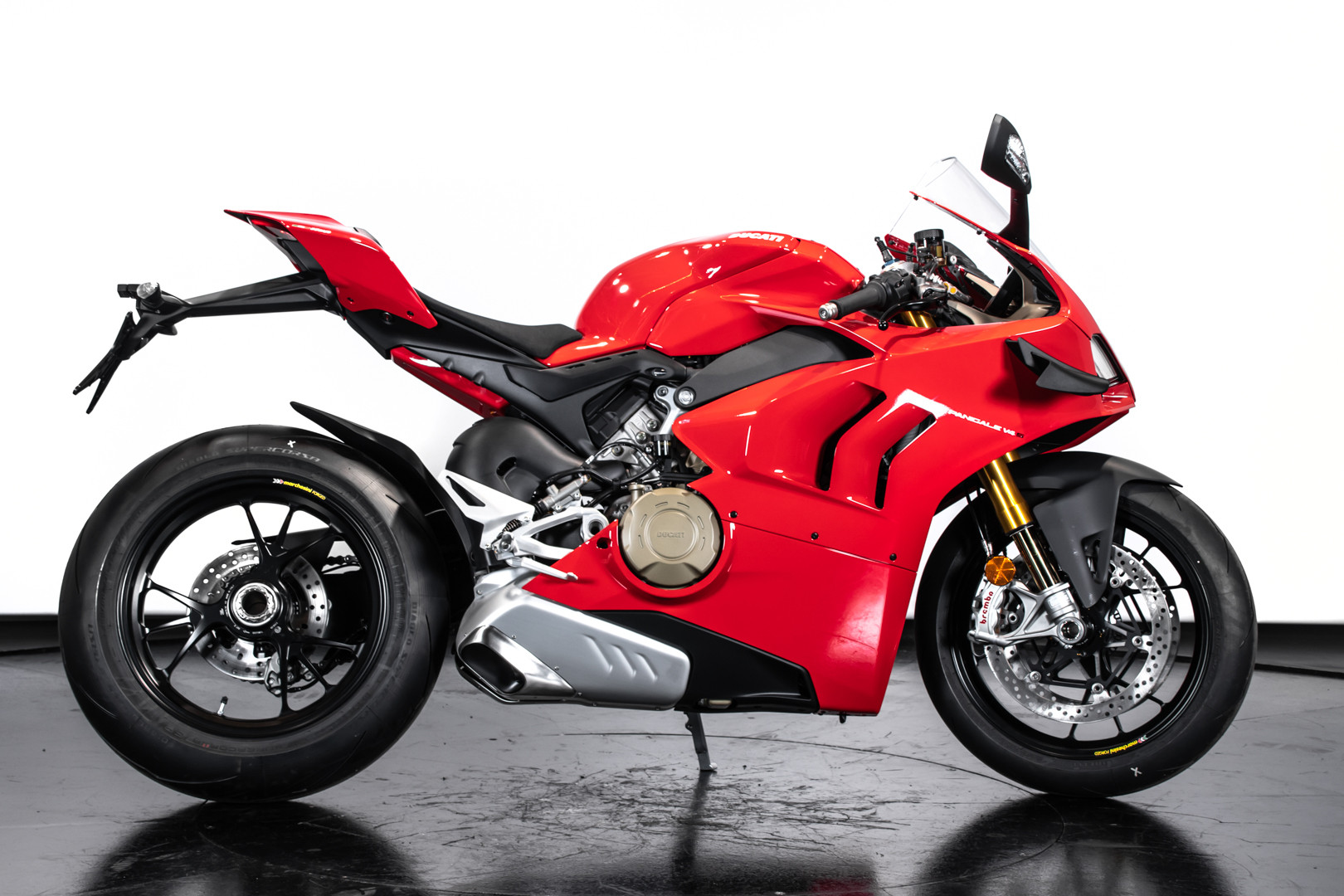 2021 Ducati Panigale V4S 1