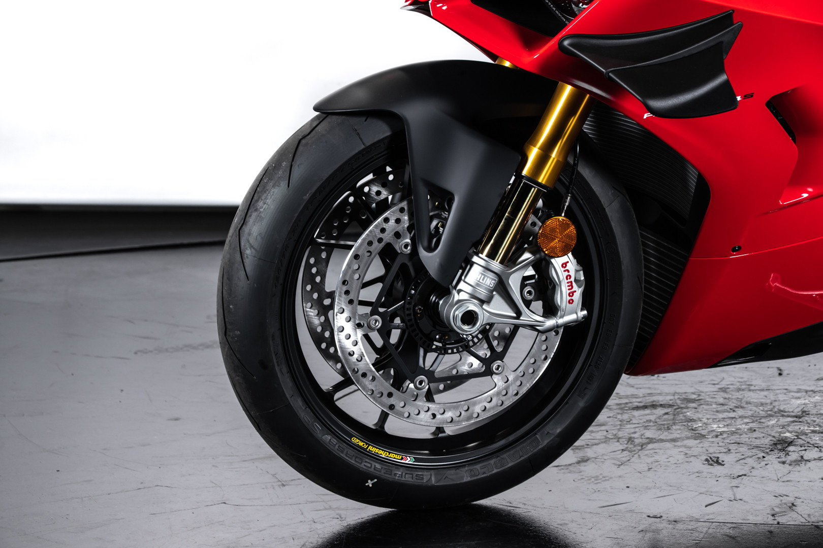 2021 Ducati Panigale V4S 17