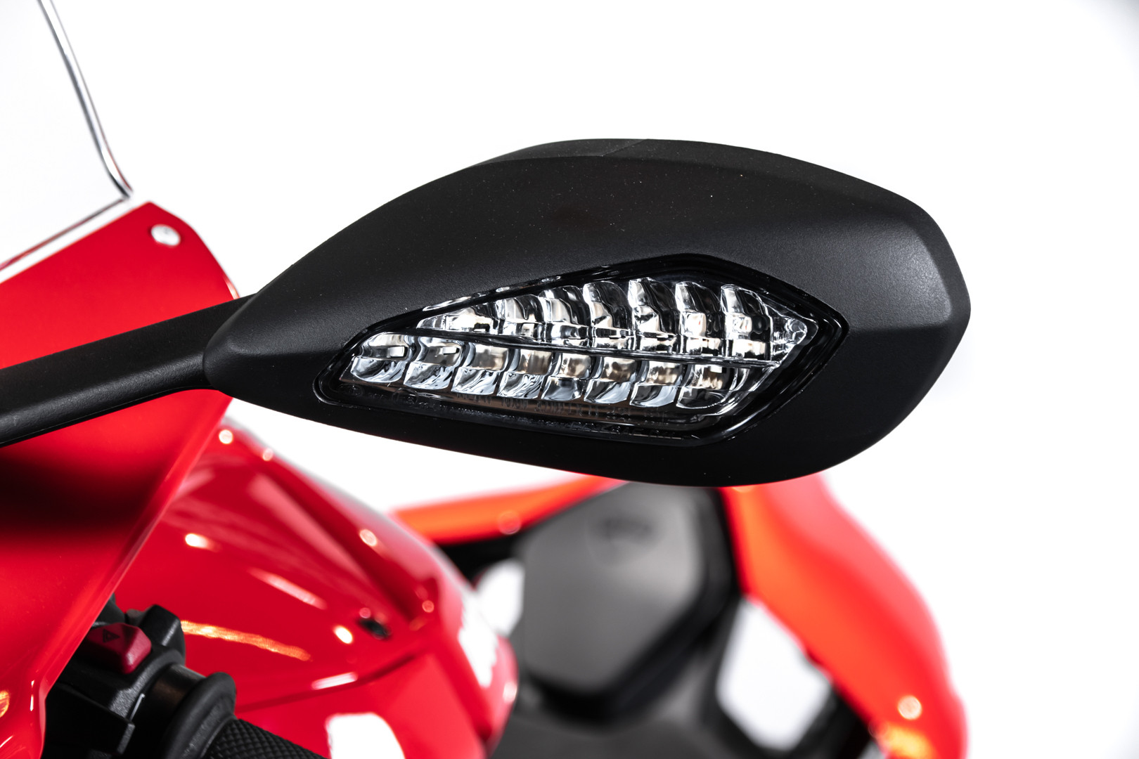 2021 Ducati Panigale V4S 25
