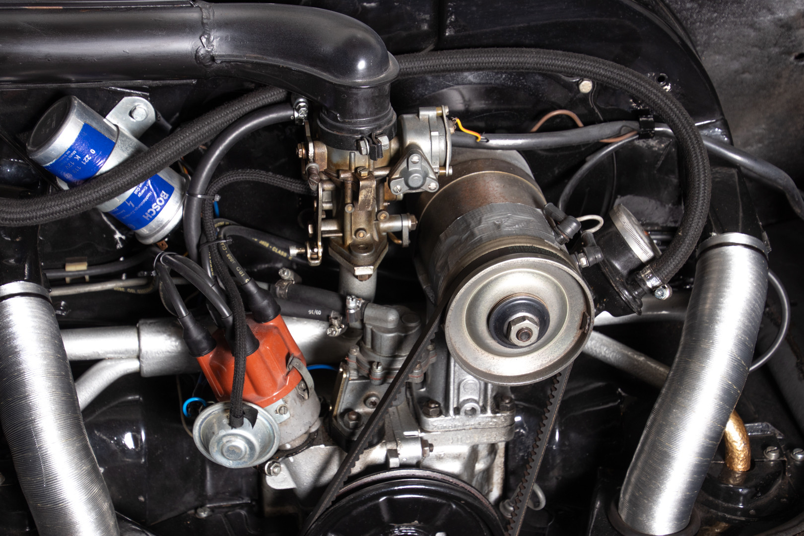 1965 Volkswagen Karmann Ghia 28