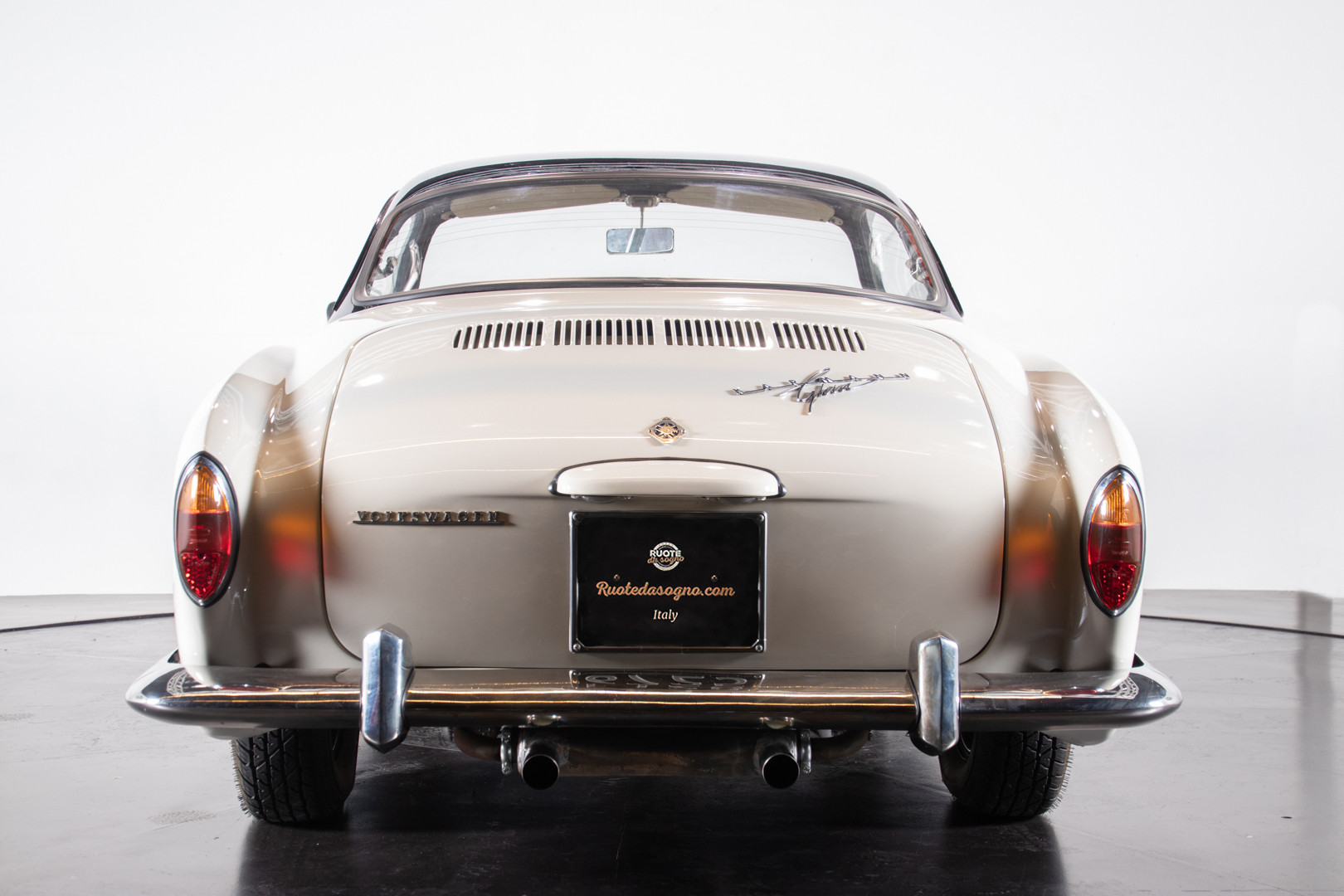 1965 Volkswagen Karmann Ghia 3