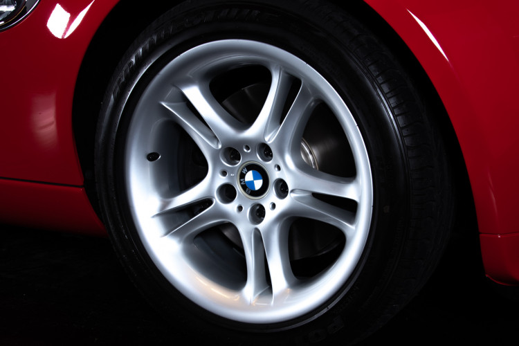 2003 BMW Z8 12