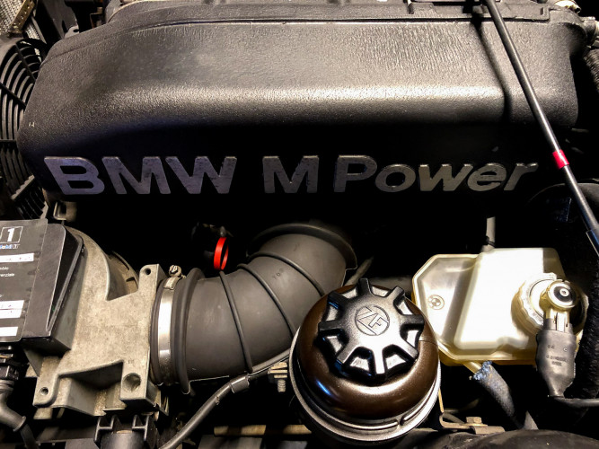 1988 BMW 320 IS 26