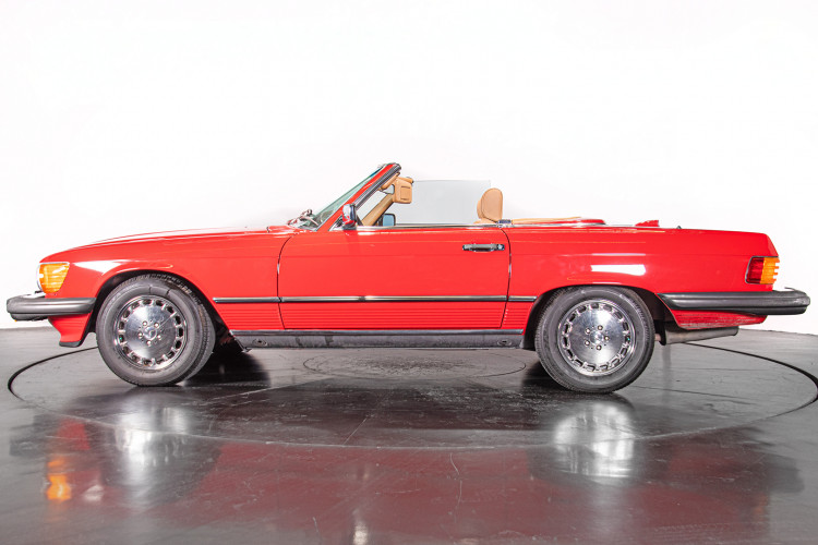 1985 Mercedes-Benz SL 560 19