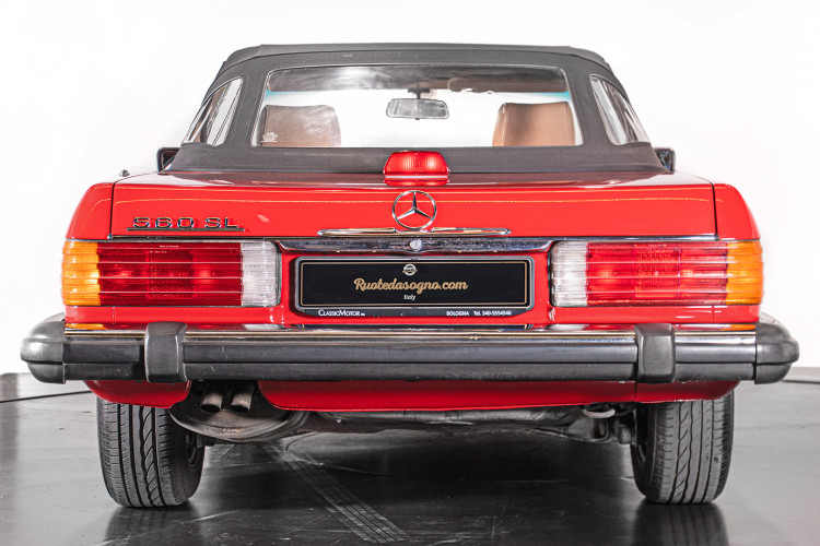 1985 Mercedes-Benz SL 560 3