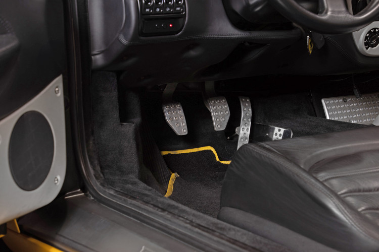 2001 Ferrari 360 Spider "Manuale" 29