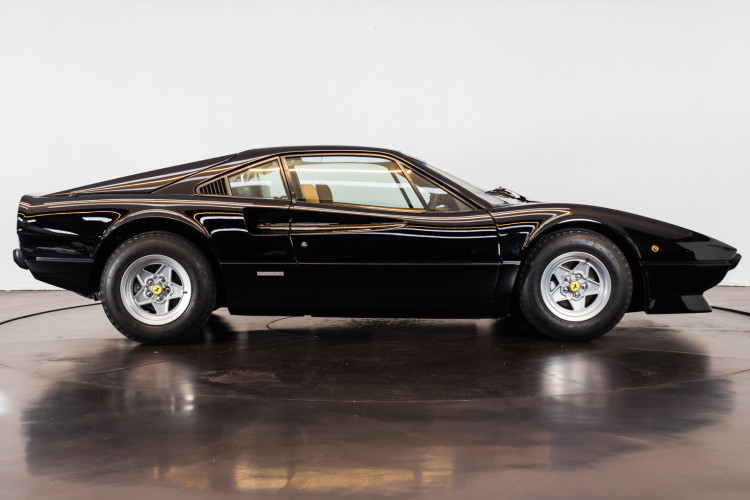 1976 Ferrari 308 GTB Vetroresina 4