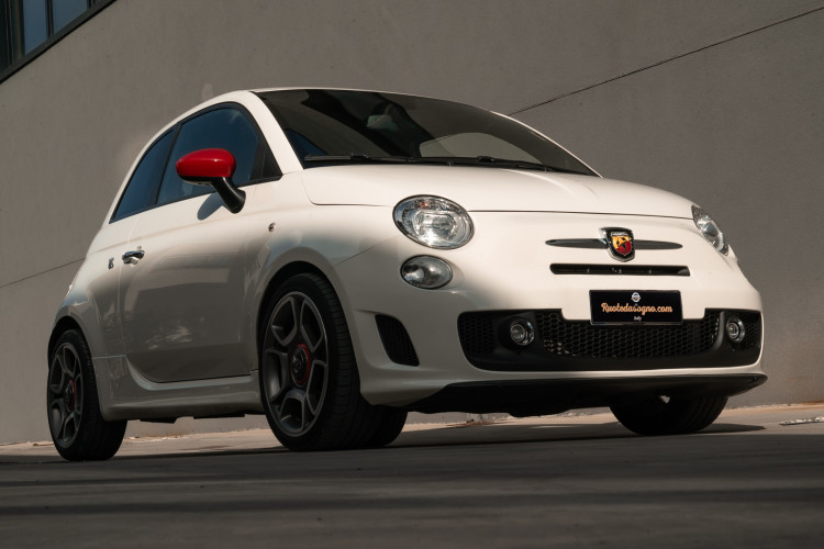 2009 Fiat abarth 500 0