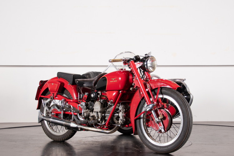 1975 Moto Guzzi 500 FS Sidecar 6