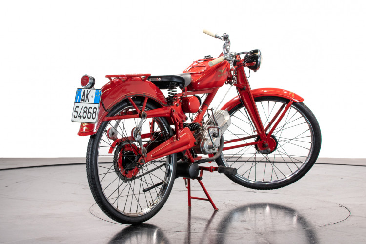 1952 Moto Guzzi 65 3