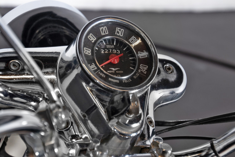 1969 Moto Guzzi V7 pre serie 9