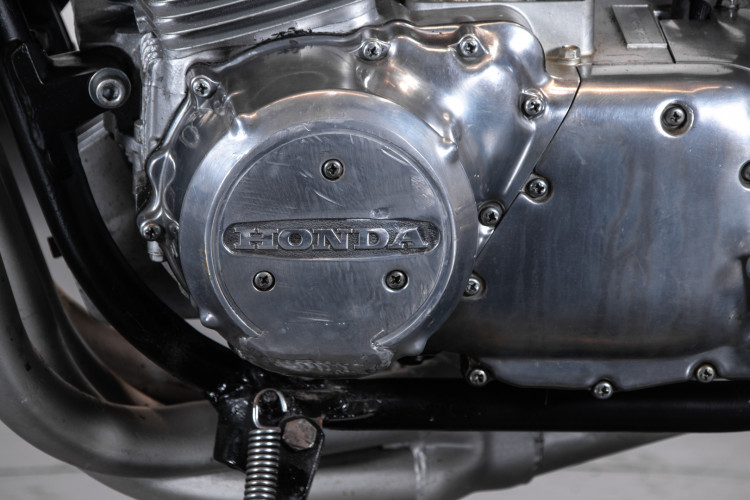 1976 Honda Four 750 Café Racer 10