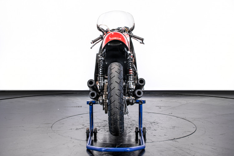 1973 Honda 750 Daytona Replica 6
