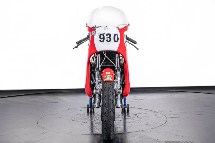 1973 Honda 750 Daytona Replica 4