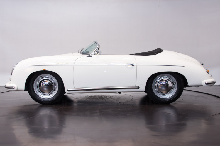 1955 Porsche 356 pre-A Speedster 10