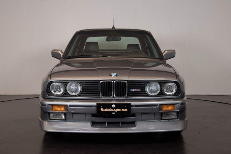 1990 BMW M3 e30 - “JOHNNY CECOTTO” 2