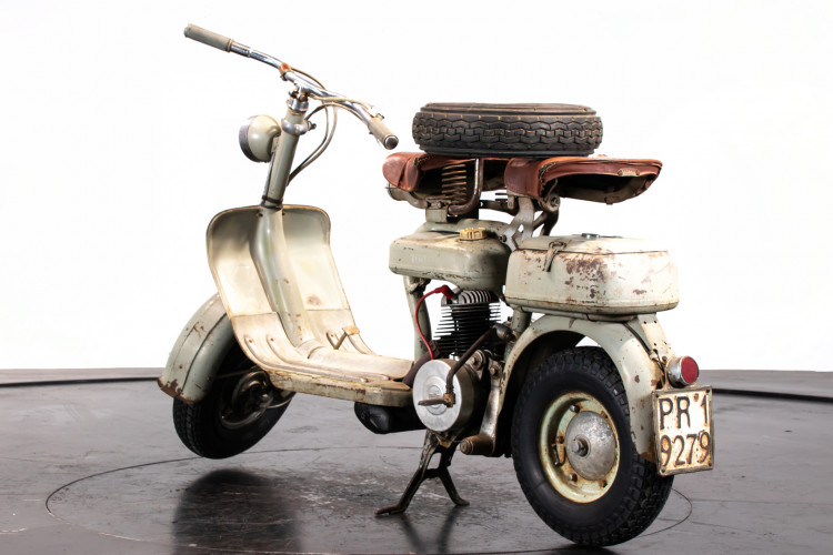 1953 INNOCENTI LAMBRETTA 125 4