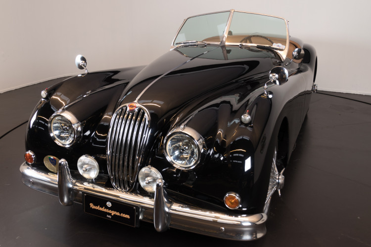 1955 Jaguar XK140 Roadster OTS 19