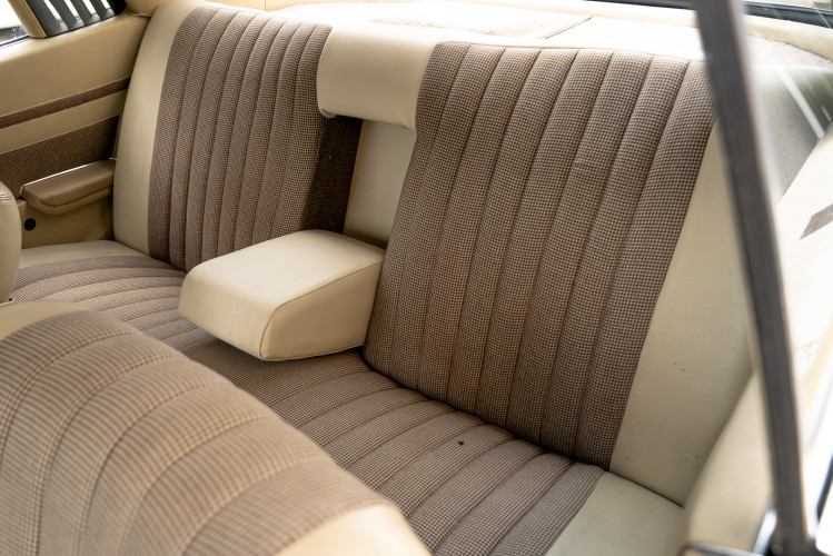 1972 Mercedes-Benz 350 SLC 24