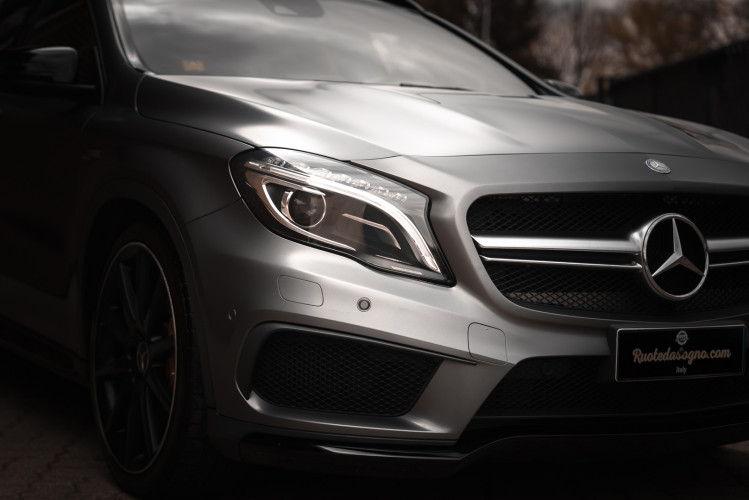 2015 Mercedes-Benz GLA AMG 45 10