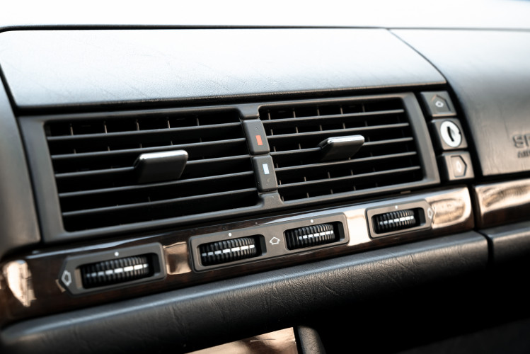 1995 Mercedes-Benz S500 Coupé 36
