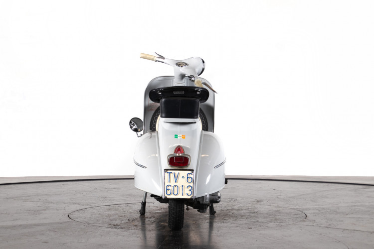 1964 Piaggio Vespa 125 VNB5T 4