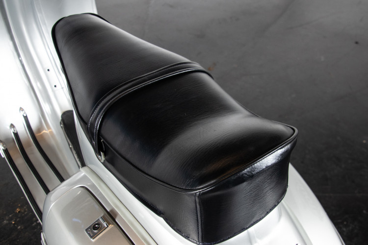 1969 Piaggio Vespa GTR 125 19