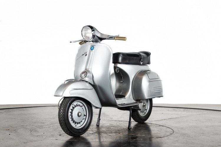 1969 Piaggio Vespa GTR 125 1
