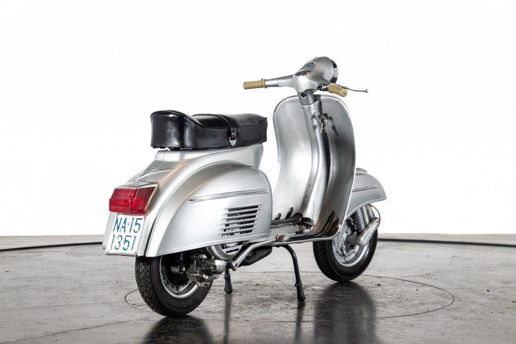 1969 Piaggio Vespa GTR 125 5