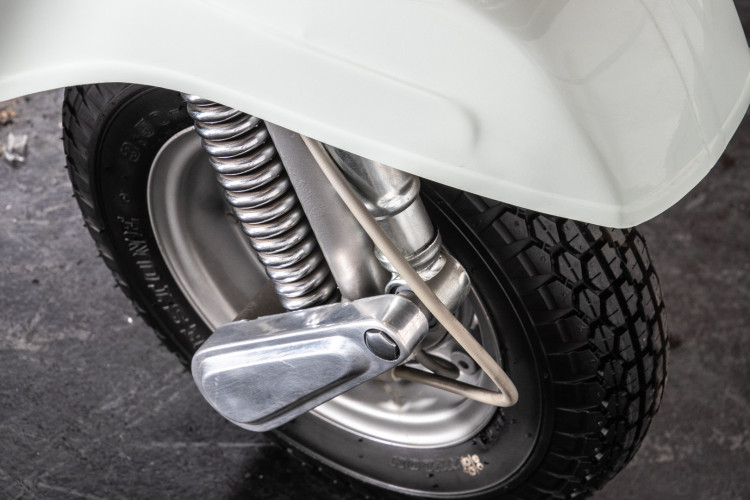 1966 Piaggio Vespa 125 Super VNC1T 16