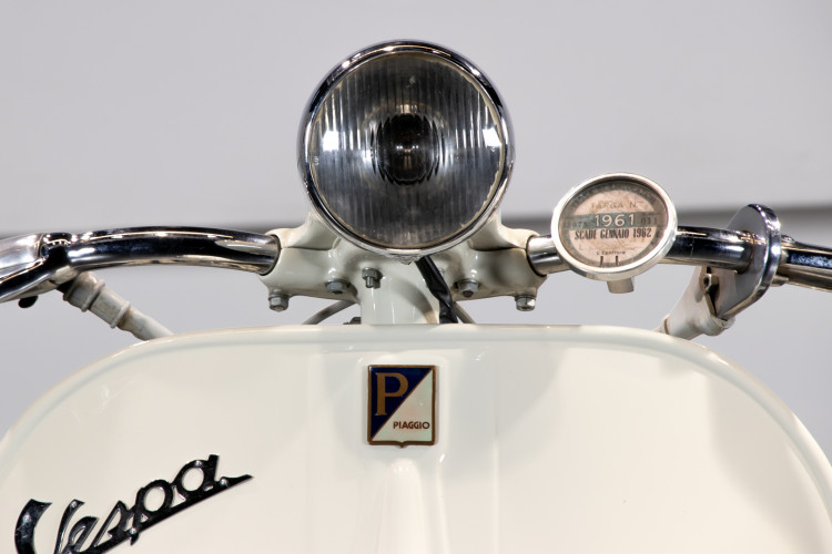 1956 PIAGGIO VESPA 150 SIDECAR VL3 16