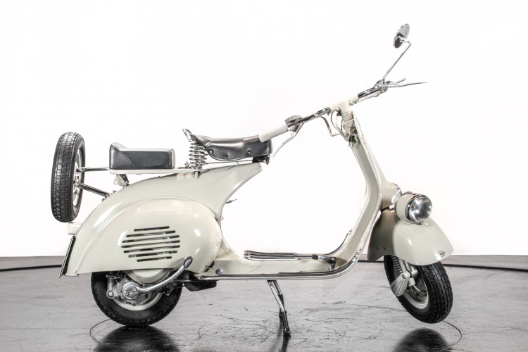 1954 Piaggio Vespa 125 Mod. 53 3