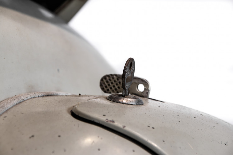 1953 Piaggio Vespa VM1 125 33
