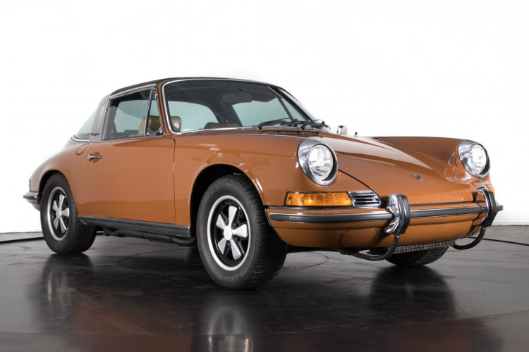 1972 Porsche 911T - 2.4 Targa 0