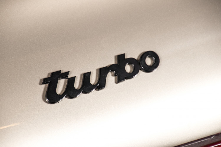 1985 Porsche 930 Turbo 13