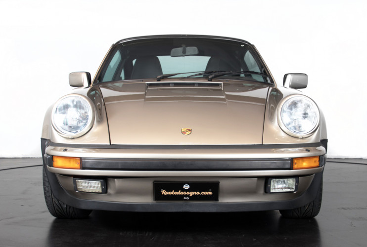 1985 Porsche 930 Turbo 7