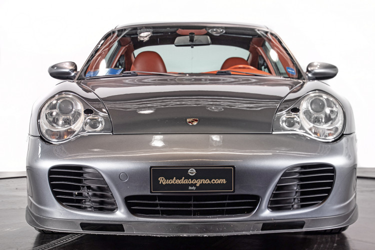 2000 Porsche 996 Turbo 1