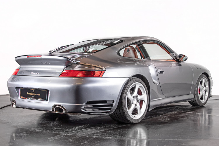 2000 Porsche 996 Turbo 4