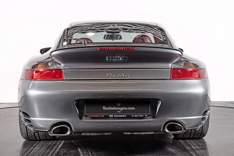 2000 Porsche 996 Turbo 5