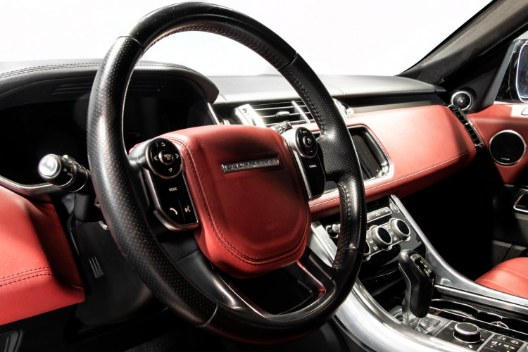 2014 Land Rover Range Rover Sport 27